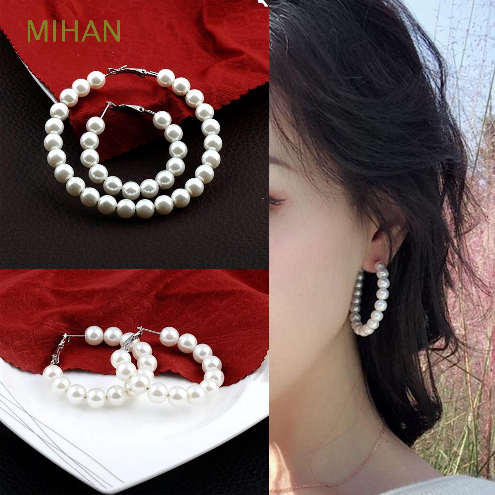 Bông tai dạng vòng to đính ngọc trai