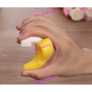 Gặm nướu hình chuối matxa silicone mềm KICHILACHI KICHI cho bé (Công nghệ Nhật)