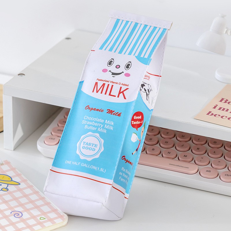 Z0327 Hộp Bút Sữa Milk Bé Con 2 Màu Bukao