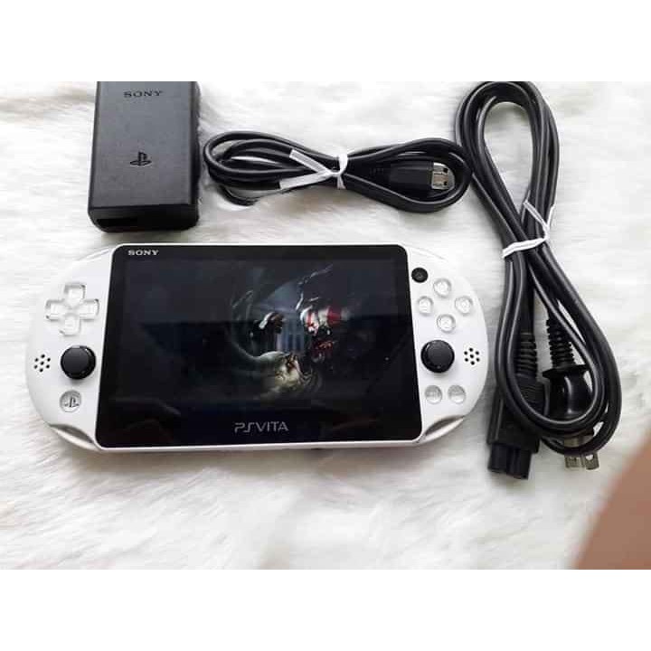 Máy chơi Game Nhật PS Vita + THẺ NHỚ +FULL PHỤ KIỆN đầy đủ