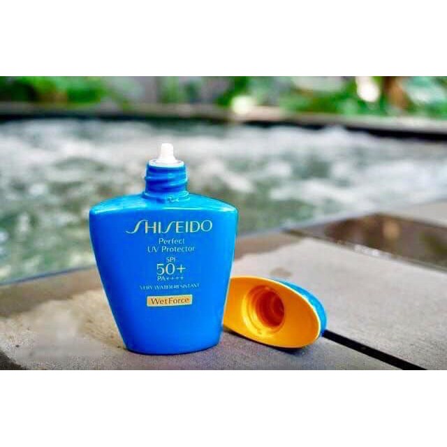 Kem chống nắng Shiseido Ultimate Sun Protection Lotion WetForce SPF50+