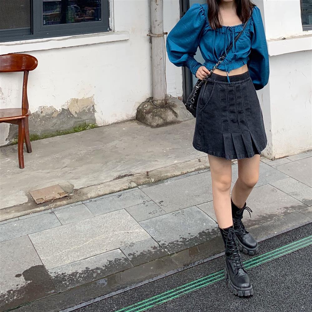 Áo Lụa Tay Dài Dáng Ngắn Màu Xanh Dương Phong Cách Thời Trang Hàn Quốc 2022