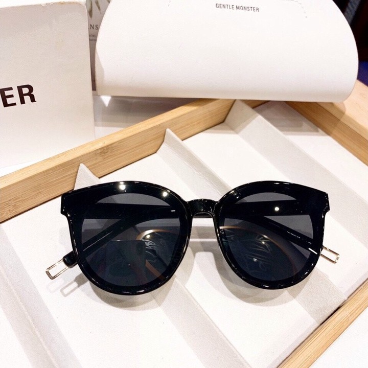 Kính Mát Nam Nữ Hàn Quốc Thời Trang V Genlte Monster | BigBuy360 - bigbuy360.vn