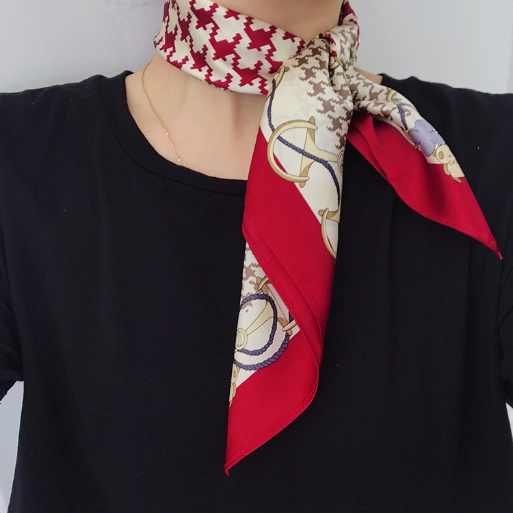 Khăn vuông lụa 70cm nữ công sở đẹp cao cấp- khăn turban quấn túi quấn tóc làm áo yếm- Bé Gấu