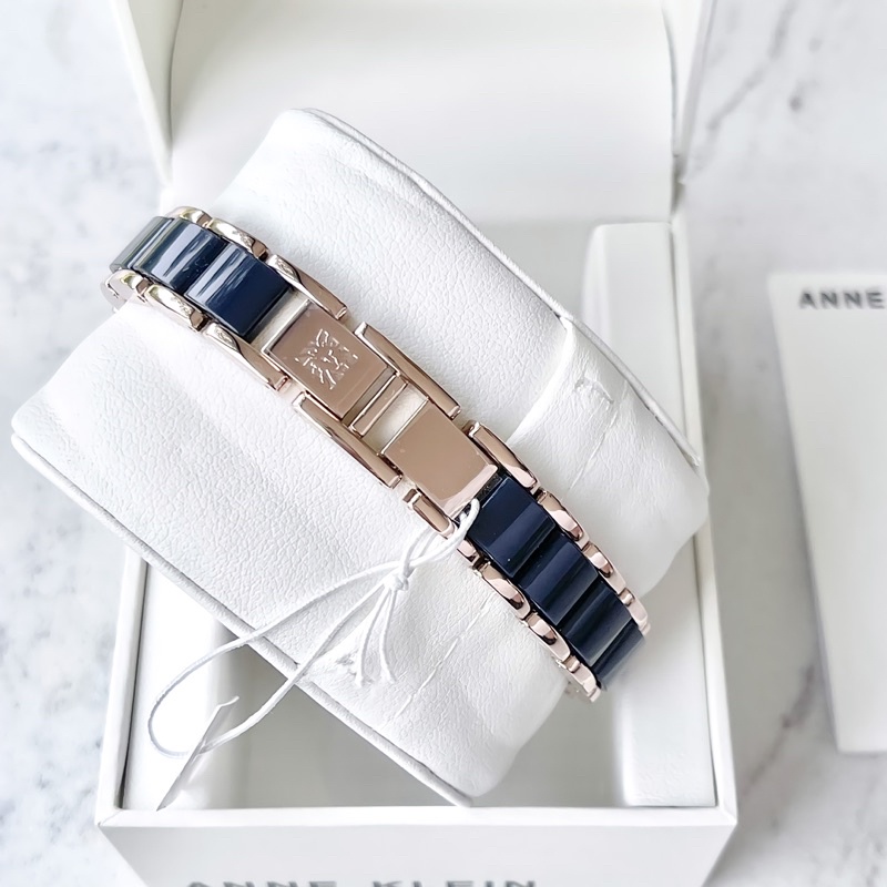 Đồng hồ nữ thương hiệu ANNE KLEIN dây demi tone rose gold và xanh navy model AK/3212NVRG