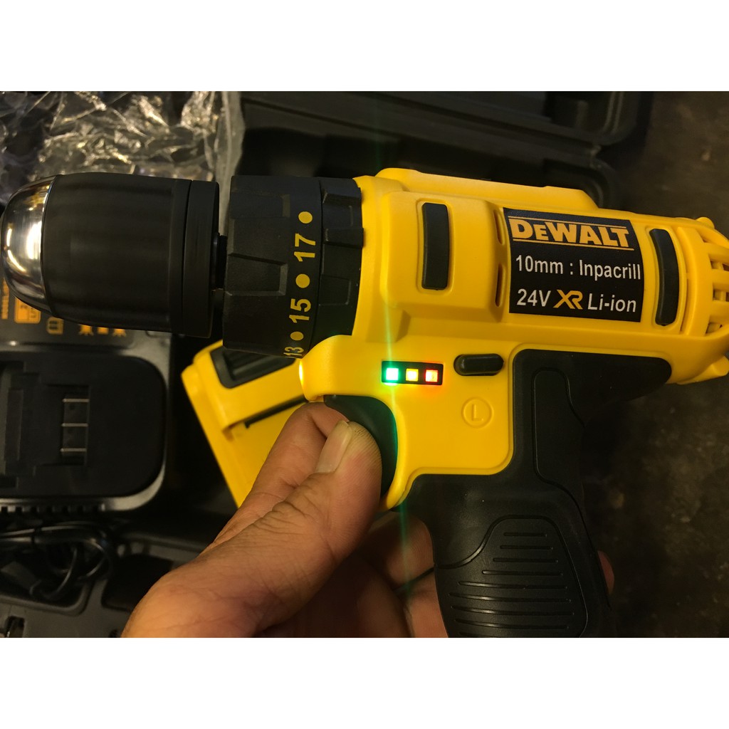 KHOAN PIN DEWALT 24V   CÓ BÚA_NHẬP KHẨU