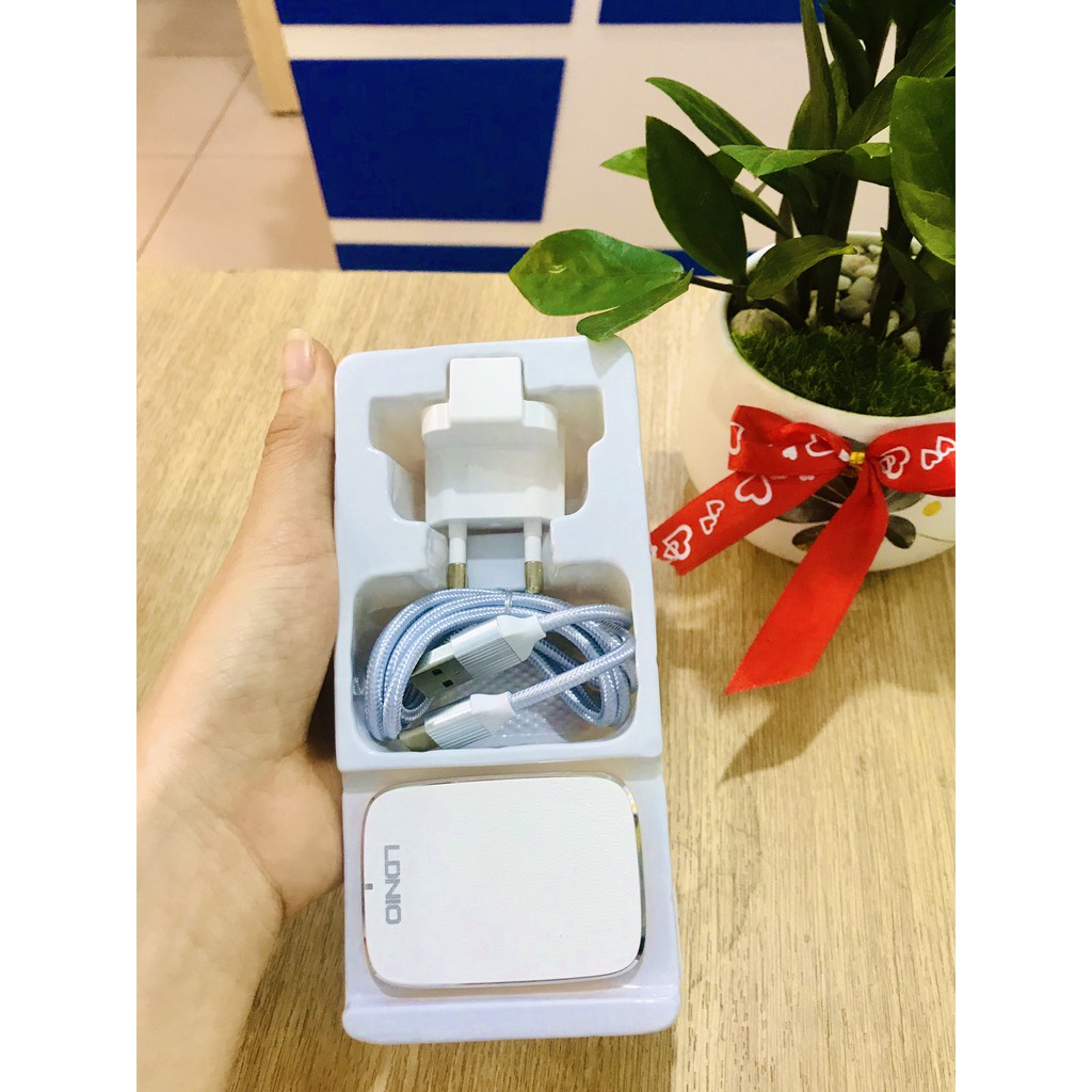 [FASTER CHARGING] Bộ Sạc nhanh LDNIO A1204Q 18W Adaptive Fast Charging Qualcomm QC 3.0