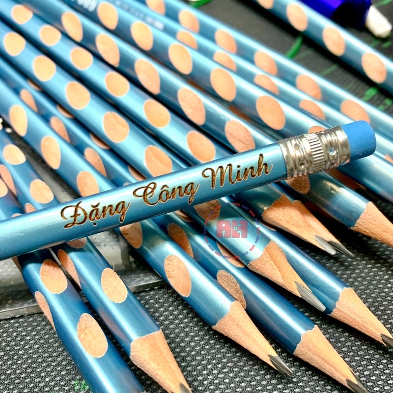 Bộ 10 bút chì khắc tên định vị theo yêu cầu, có đầu tẩy
