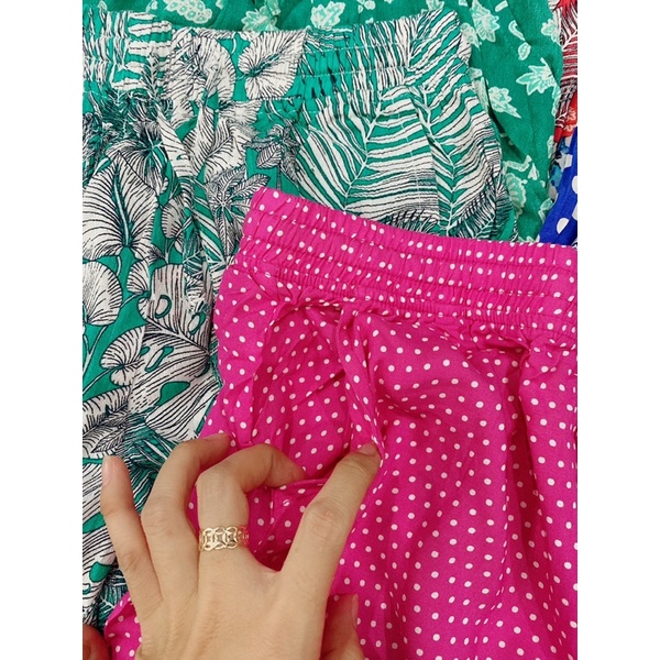 Quần short lanh M.r
