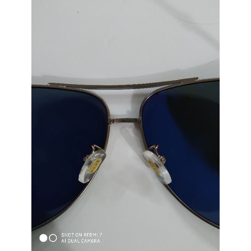 kính mát police mắt polarized của Italy