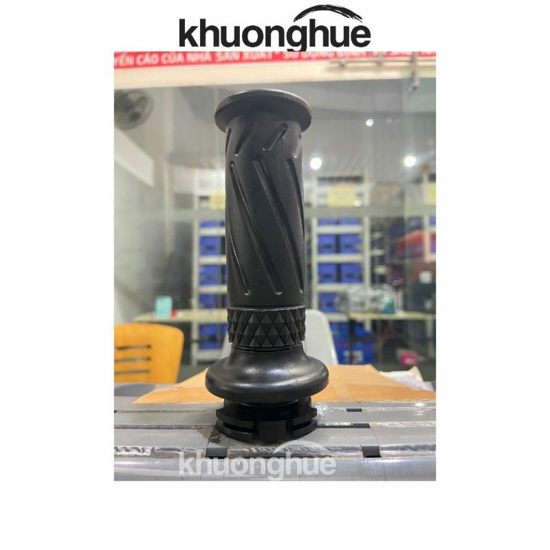 Cao su tay nắm, bao tay bên phải xe Nouvo Lx chính hãng YAMAHA