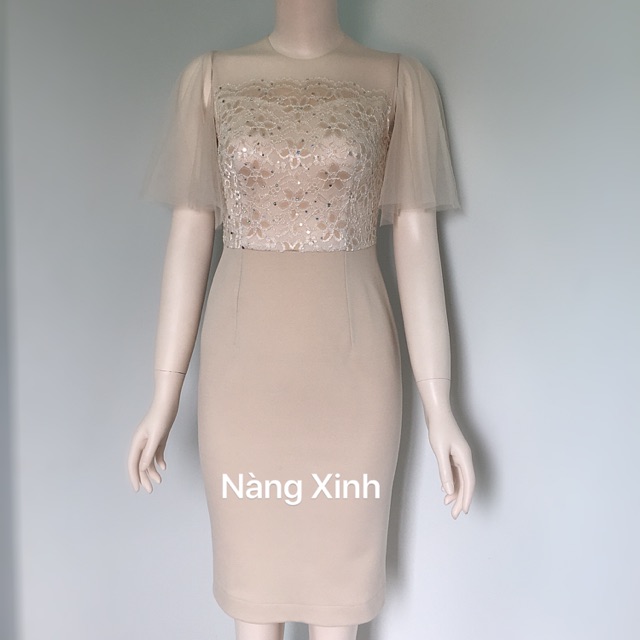 Đầm ôm phối ren kim sa