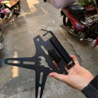 Pat biển số hít nam châm