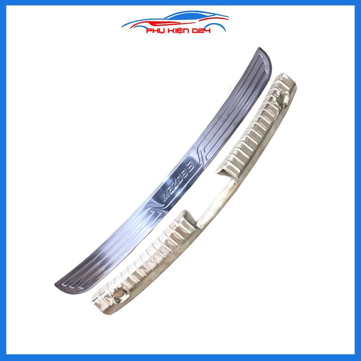Ốp chống trầy cốp Mazda 3 2015-2016-2017-2018-2019 Sedan inox sáng bóng bảo vệ xe chống va đập