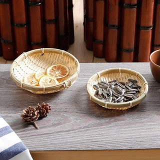Rổ tre mini đựng hạt hướng dương