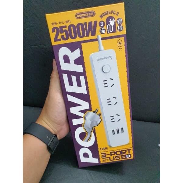 Ổ cắm điện thông minh Remax PC-3 hỗ trợ 3 cổng sạc USB và 3 phích cắm - công suất tải đến 2500W