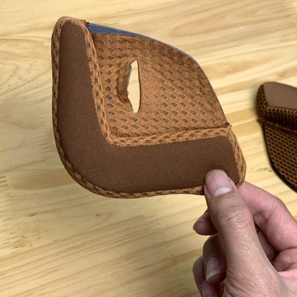 Bộ lót thay mũ bảo hiểm 3/4 Royal kính âm M139 (2 ốp tai và 1 lót) - Lót cúc bấm nhựa đời mới