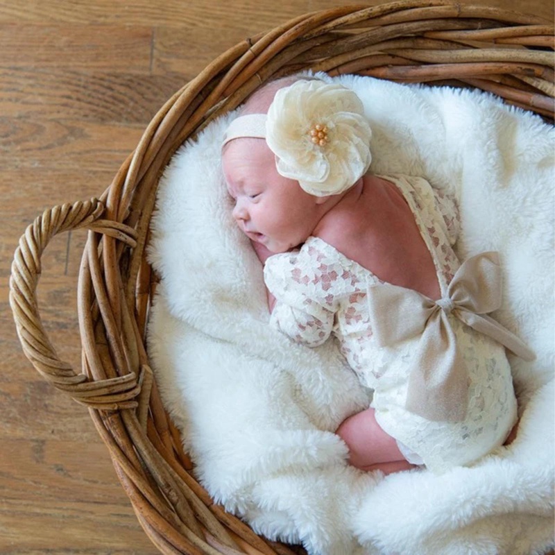 Set 2 món áo liền quần + băng đô đính nơ hoa bằng ren dùng chụp ảnh cho bé sơ sinh
