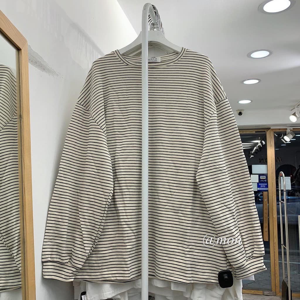 Áo sweater kẻ sọc kiểu Hàn Quốc