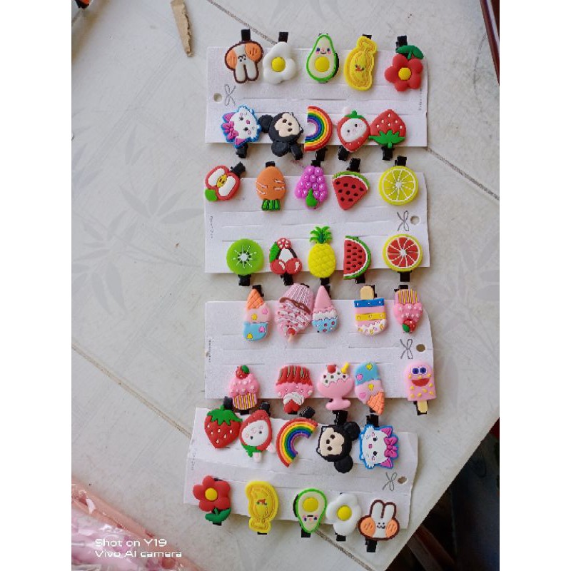 Kẹp tóc cho bé gái