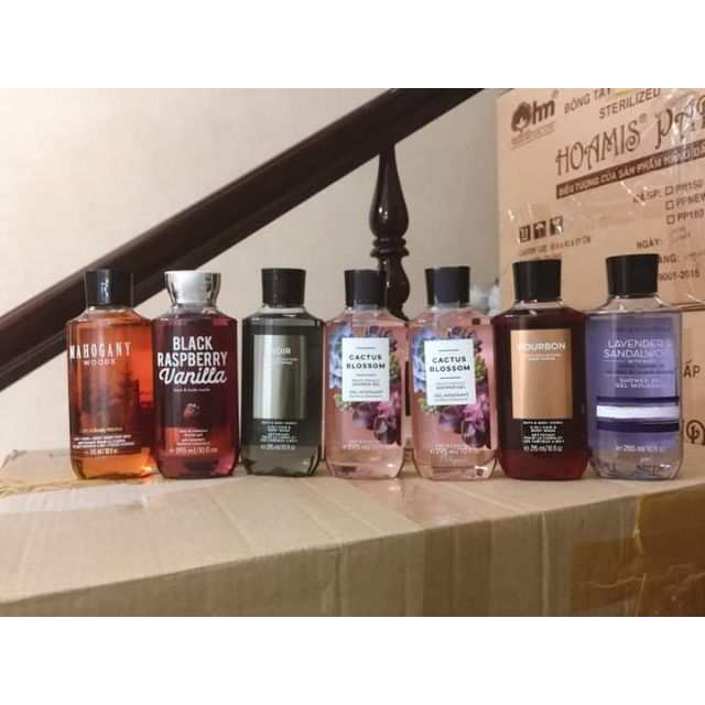 GEL TẮM BATH AND BODY WORKS 295ML