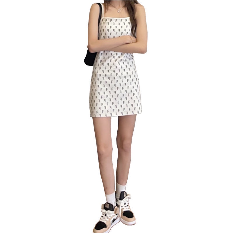 Đầm Hai Dây Ôm Dáng In Chữ Thời Trang Quyến Rũ Cho Nữ