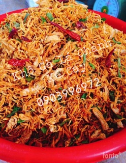 KHÔ GÀ LÁ CHANH XÉ SỢI