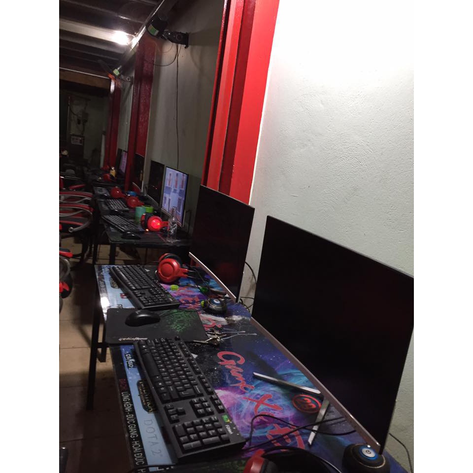 Màn hình máy tính MaCeFor 24ich cong new 98% full viền full hộp xốp | BigBuy360 - bigbuy360.vn