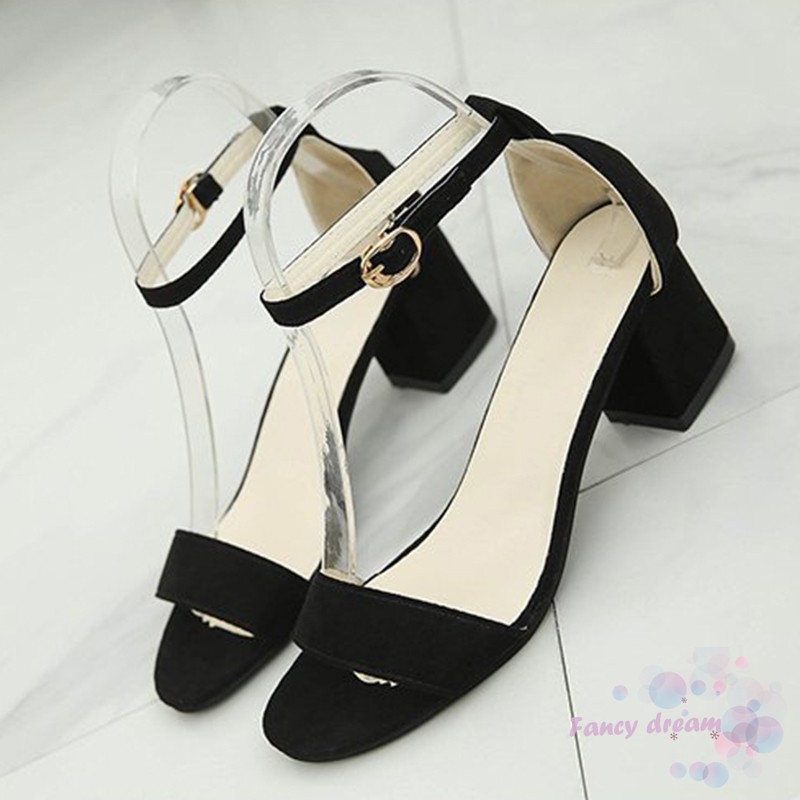 Xăng đan Quai Ngang Xinh Xắn Dành Cho Nữ