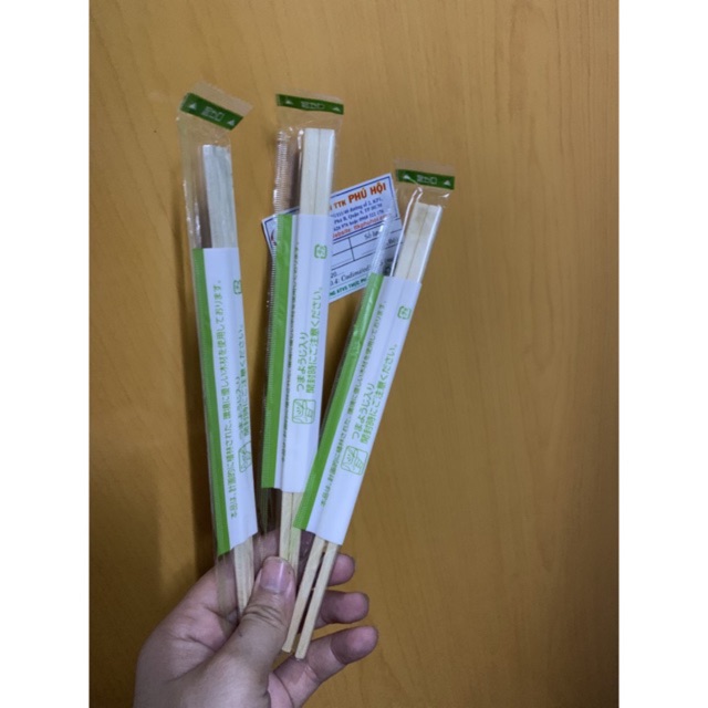 Đũa tre dùng 1 lần cao cấp lốc 100 đôi