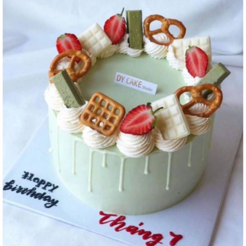 Bánh xoắn, bánh vòng trang trí bánh kem sinh nhật