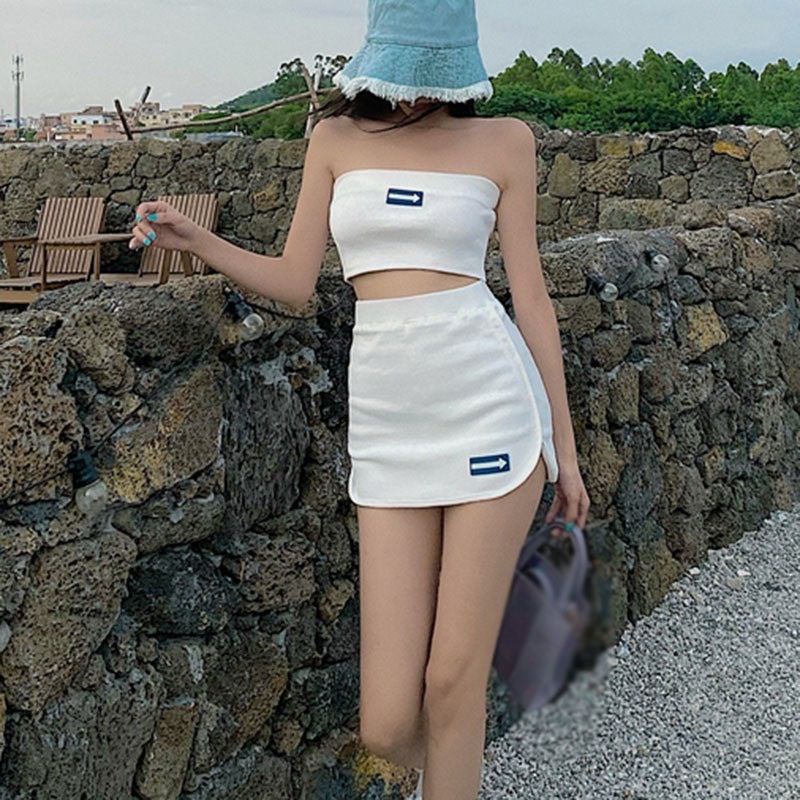 Sét chân váy và áo ống mũi tên( có may quần trong)