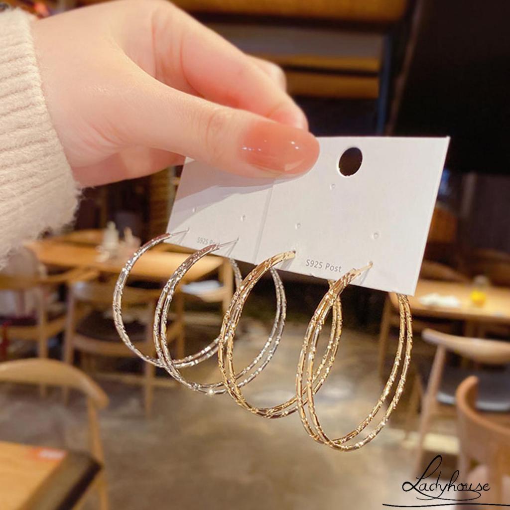 Bông tai hình tròn cỡ lớn màu sắc lấp lánh phong cách cá tính thời trang cho nữ