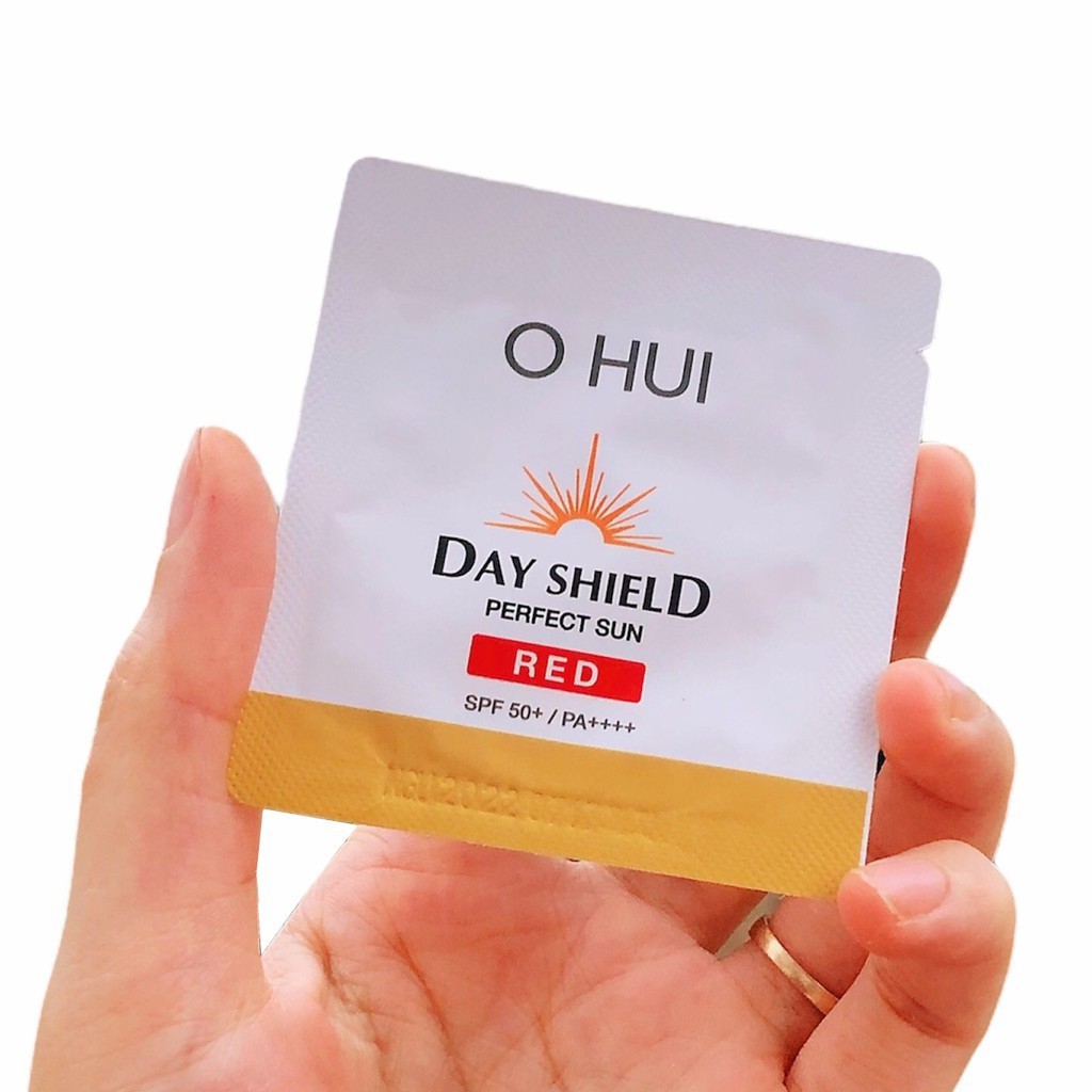 Gói Kem Chống Nắng Ohui Day Shield Perfect Sun Red SPF50+ / PA+++ 1ml - Cho Da Nhạy Cảm, Mẩn Đỏ