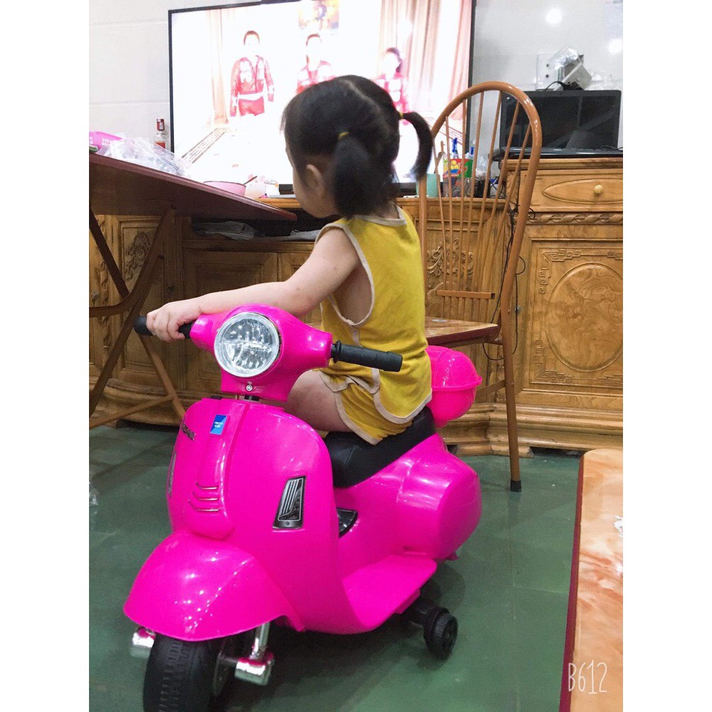 [SIÊU RẺ❤️] Xe máy vespa cho bé Xe máy điện trẻ em sử dụng chân ga cao cấp