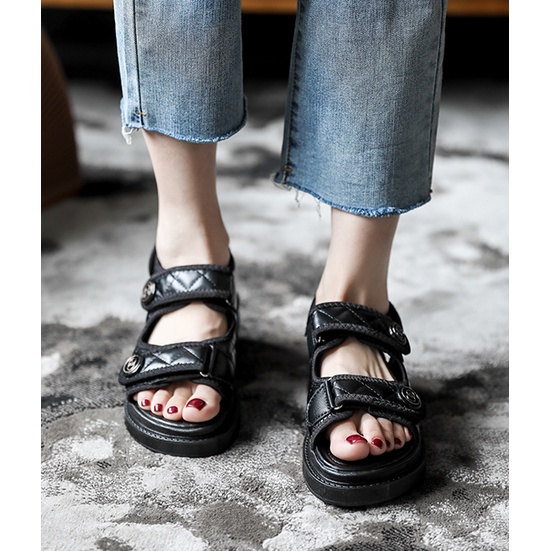 Giày Sandal Thể Thao Đế Dày Phong Cách Thời Trang Mới Dành Cho Nữ 2022