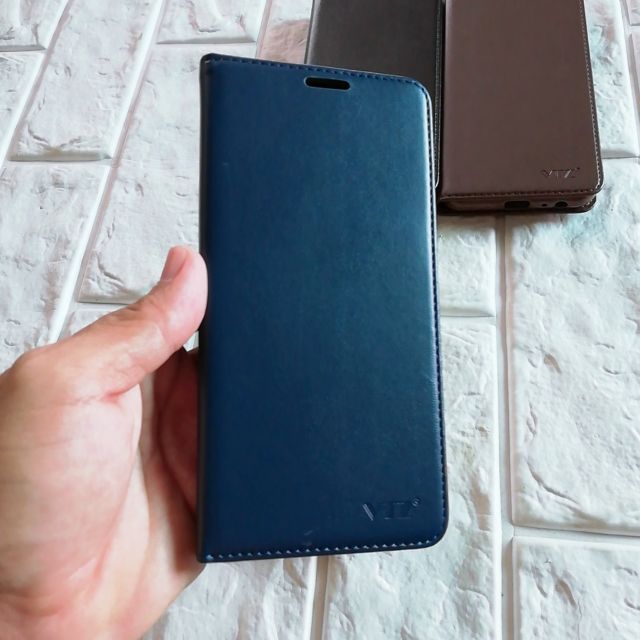 Bao da Samsung J4 + và J4 plus có ngăn để thể