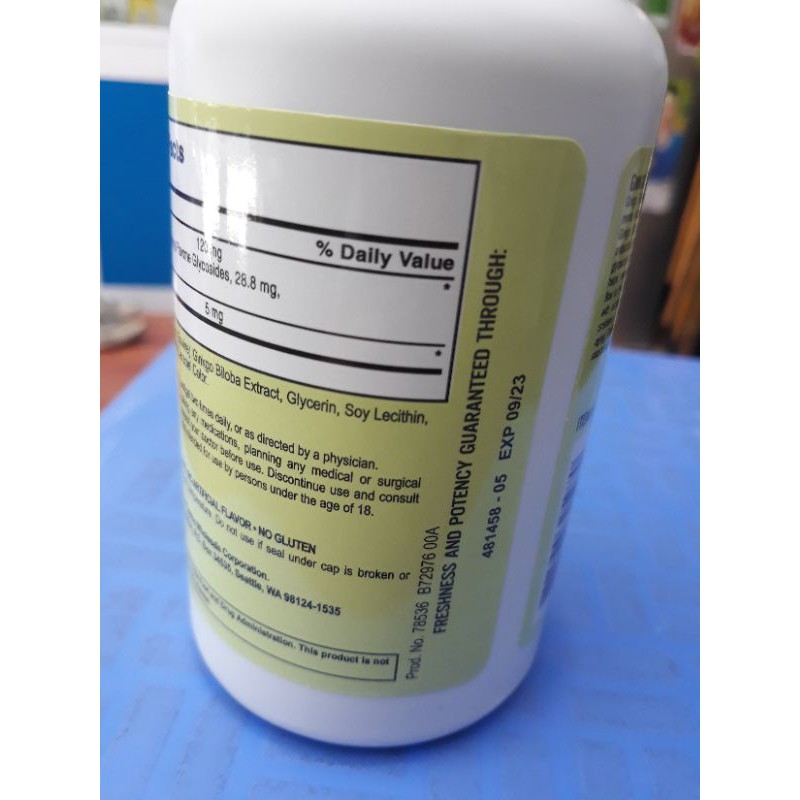 Ginko biloba  có flavonoid chất chống oxy hóa mạnh mẽ  và terpenoid cải thiện lưu thông máu.6