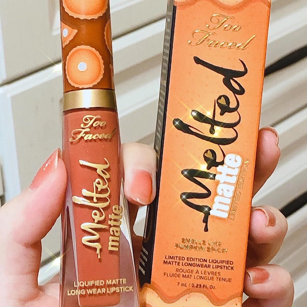 Son kem Too Faced Melted Matte Limited Edition Màu PUMPKIN SPICE - Gingerbread man và Gingerbread girl Fullsize