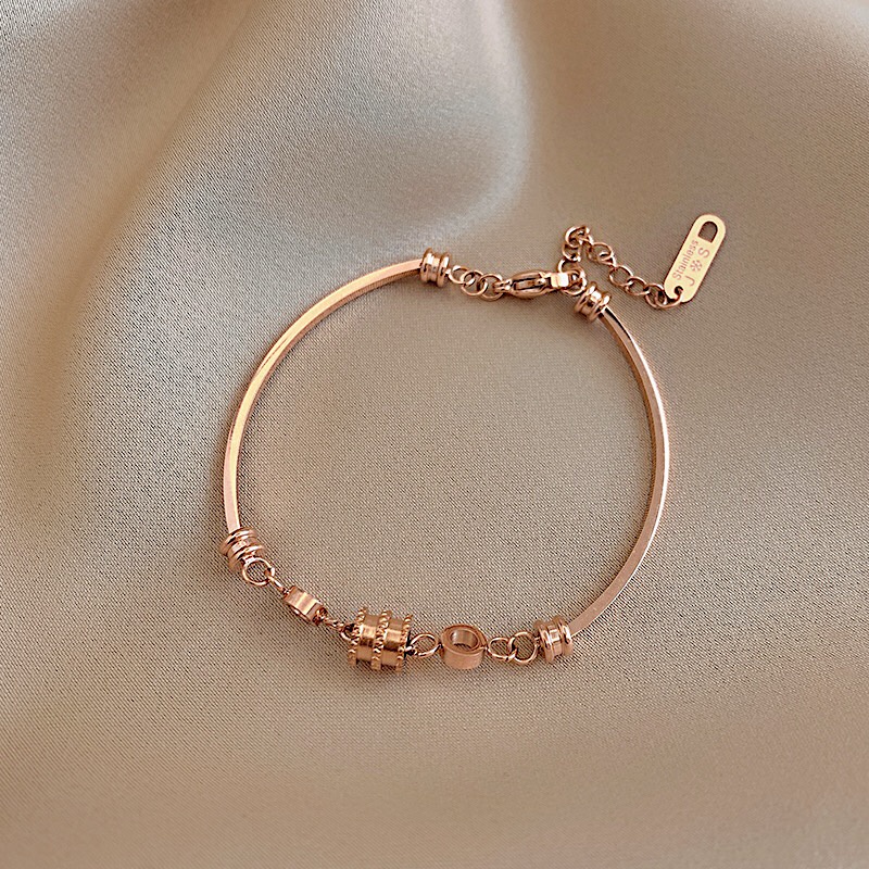 Lắc tay Titan không đen không gỉ / LP-BL99