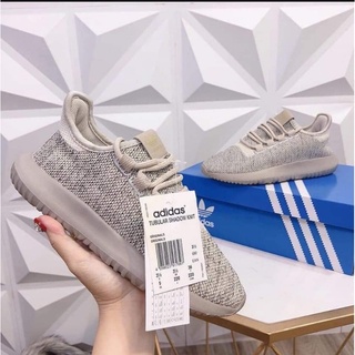 Giày thể thao sneaker cát vàng hỗ trợ đổi trả trong 15 ngày !
