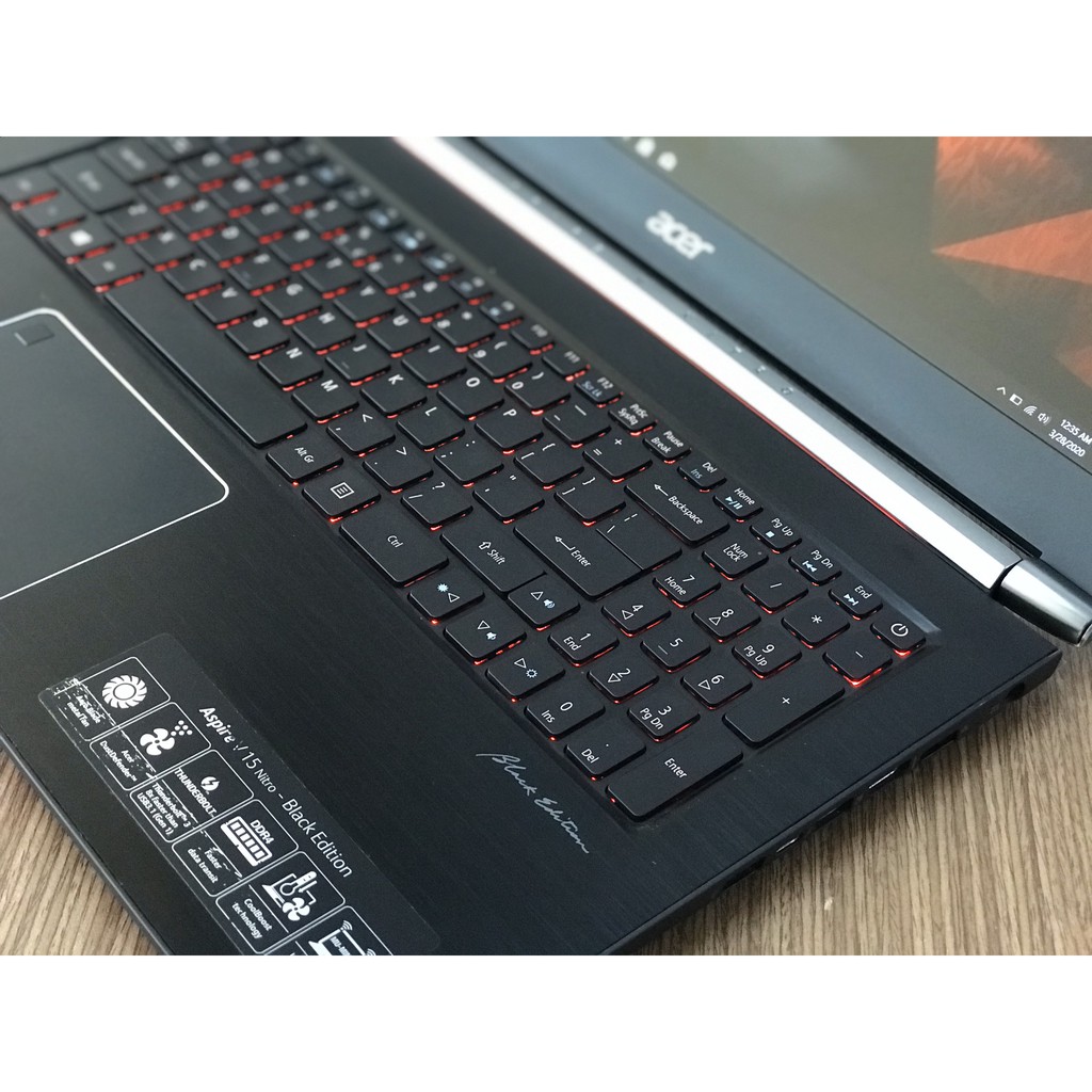 Máy tính Gaming Acer V15 Nitro - Black Edition (Core I7-7700HQ, Ram 16GB, SSD 128GB + HDD 1TB, VGA GTX 1060 6GB)