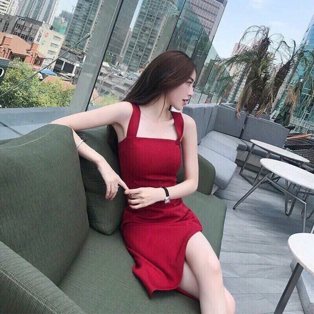 Đầm body đỏ