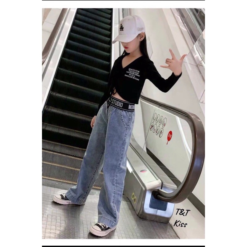 Quần jean suông cạp chữ dành cho bé gái