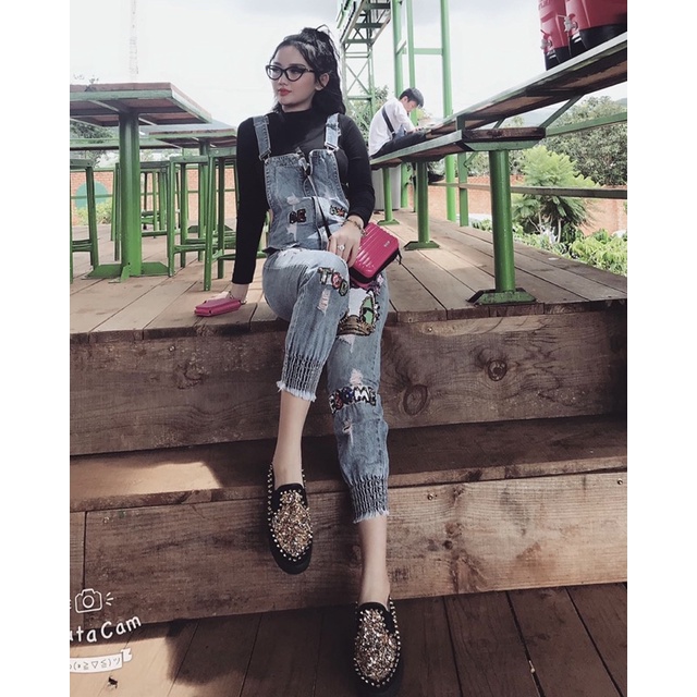 SALE 50% - Yếm quần jean Donald QCCC