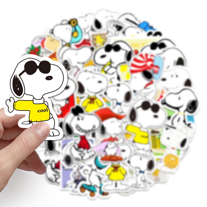 Set 50 Miếng Dán Trang Trí Chống Thấm Nước Hình Chú Cún Snoopy Đáng Yêu