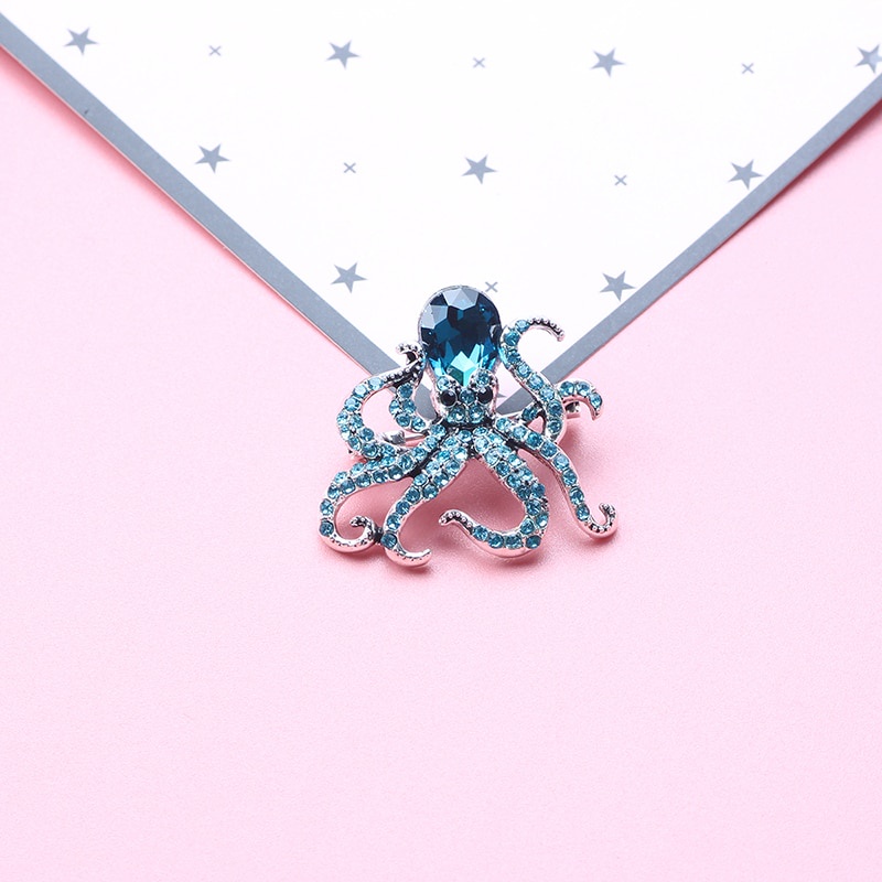Octopus Enamel Pin Blue Rhinestones Octopus Brooches Pins For Women Men Cute Sea Animal Crystal Jewelry Accesseries Gift