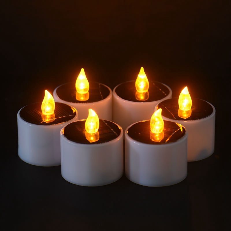 6 đèn LED hình nến sử dụng năng lượng mặt trời