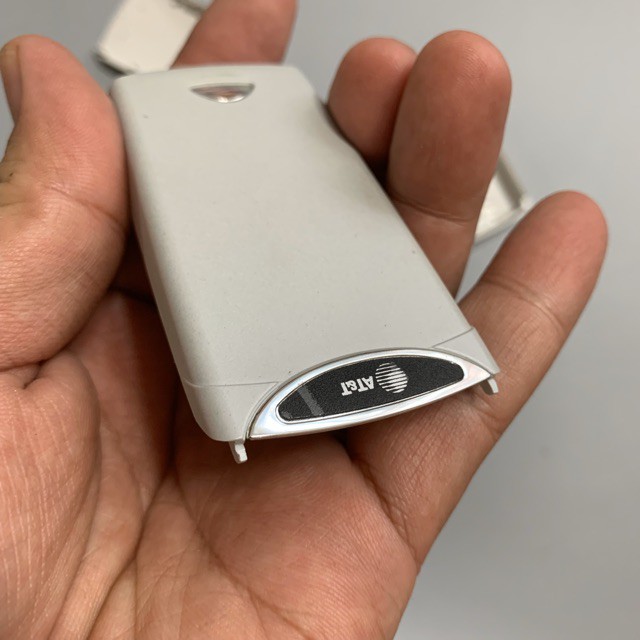 Nắp lưng zin mới điện thoại cổ Nokia 8310 chính hãng. | BigBuy360 - bigbuy360.vn