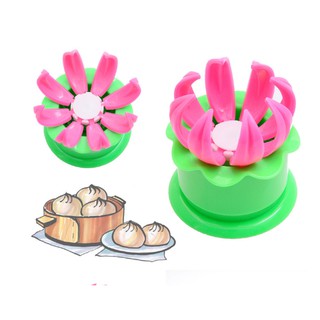 2 khuôn làm bánh bao